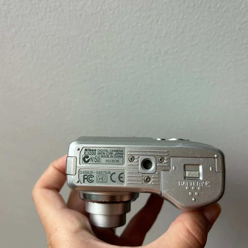 Nikon Coolpix 3200 Digital Camera – Silver – In Box w/ AV Cords - Picture 15 of 15